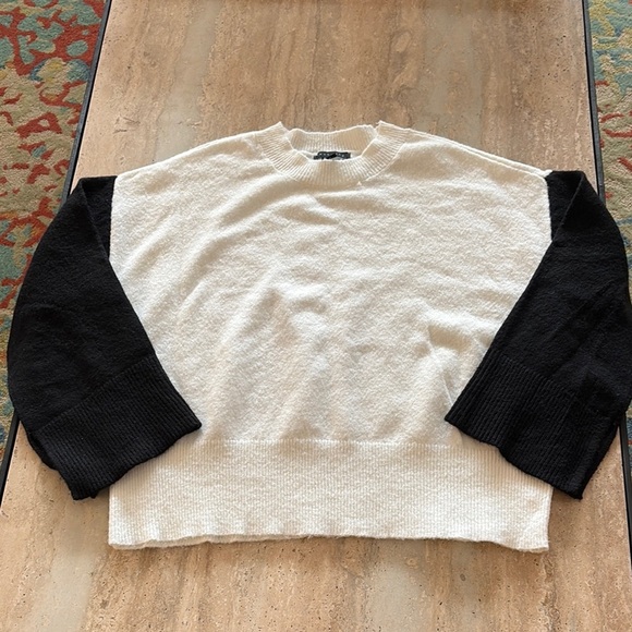 SANCTUARY Women’s Sweater,NWT. - Picture 1 of 4